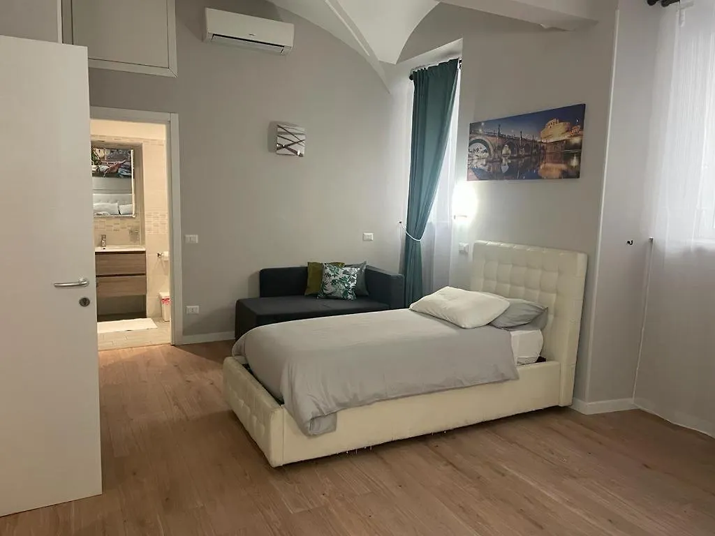 Holiday House Roma Vaticano 0*, Rome Italië